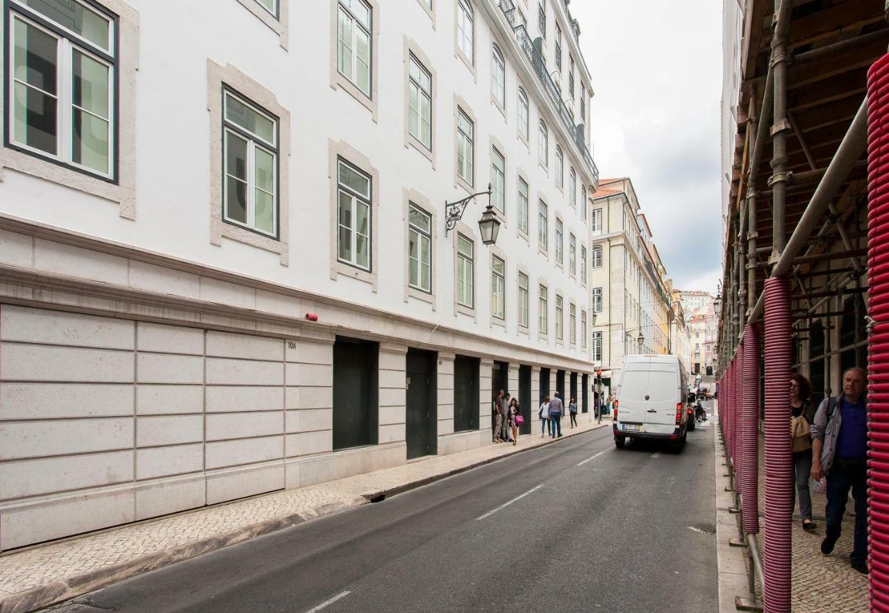 ALTIDO Modern 1-bed Apt nearby Praça do Comércio, in Baixa Lisboa Exterior foto