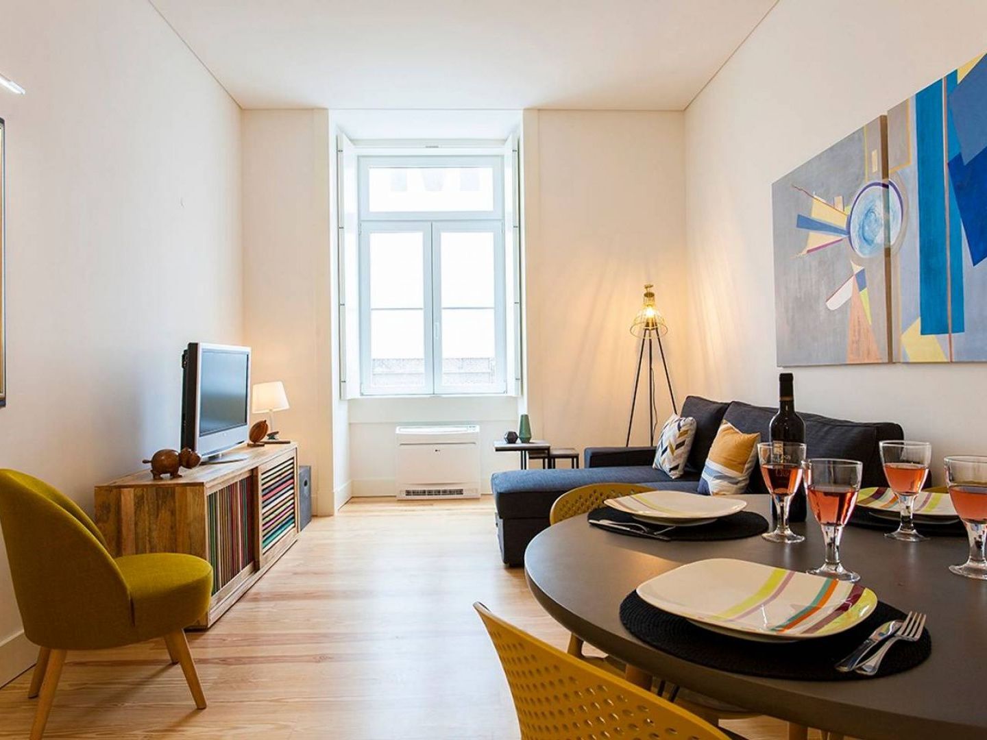 ALTIDO Modern 1-bed Apt nearby Praça do Comércio, in Baixa Lisboa Exterior foto